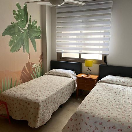 Apartamento Paseo Maritimo Antonio Banderas Малага Экстерьер фото