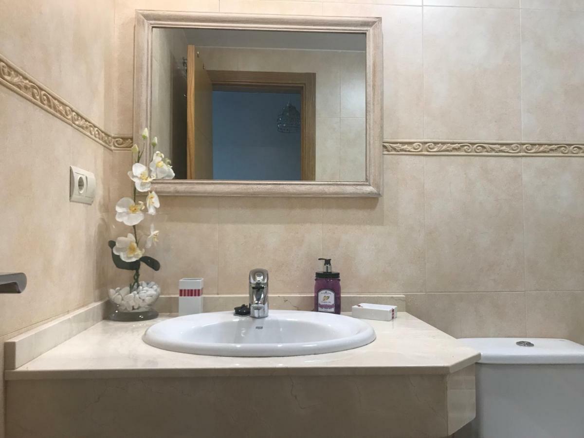Apartamento Paseo Maritimo Antonio Banderas Малага Экстерьер фото